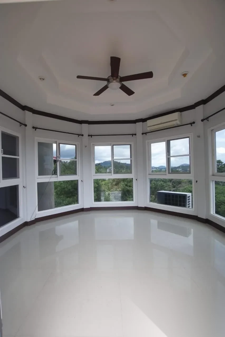 7 Bedroom Villa for sale · Sea View — photo 3