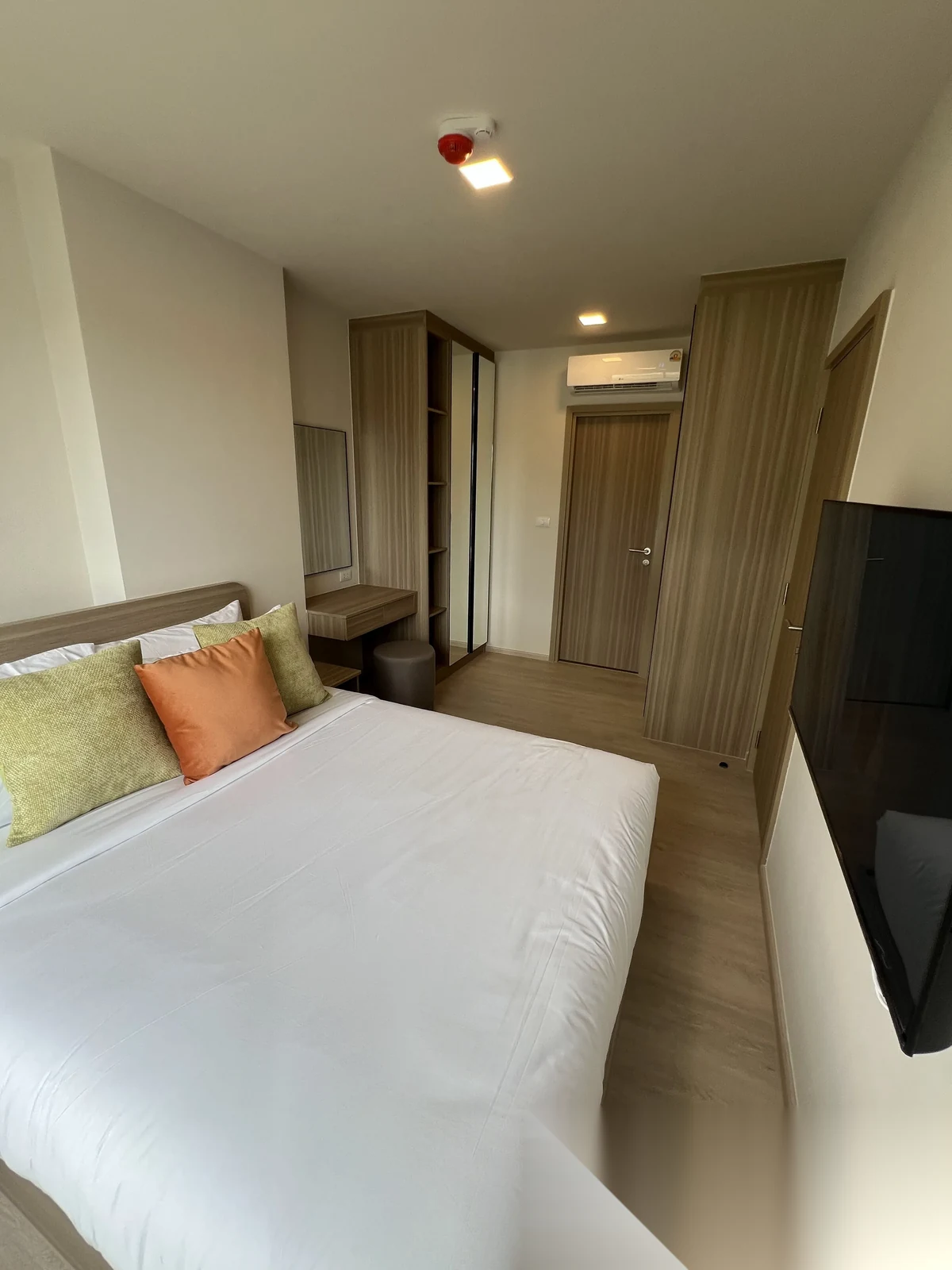 1 Bedroom Apartment for rent at The Base Cherngtalay complex · Choeng Thale — photo 9