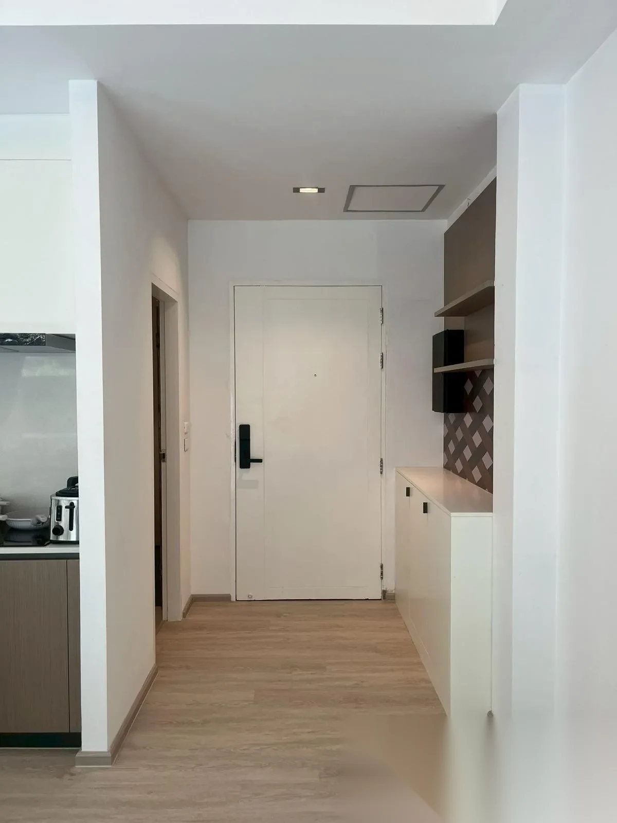 1 Bedroom Apartment for rent at The Trees Residence complex · Kamala · Garden View — photo 8