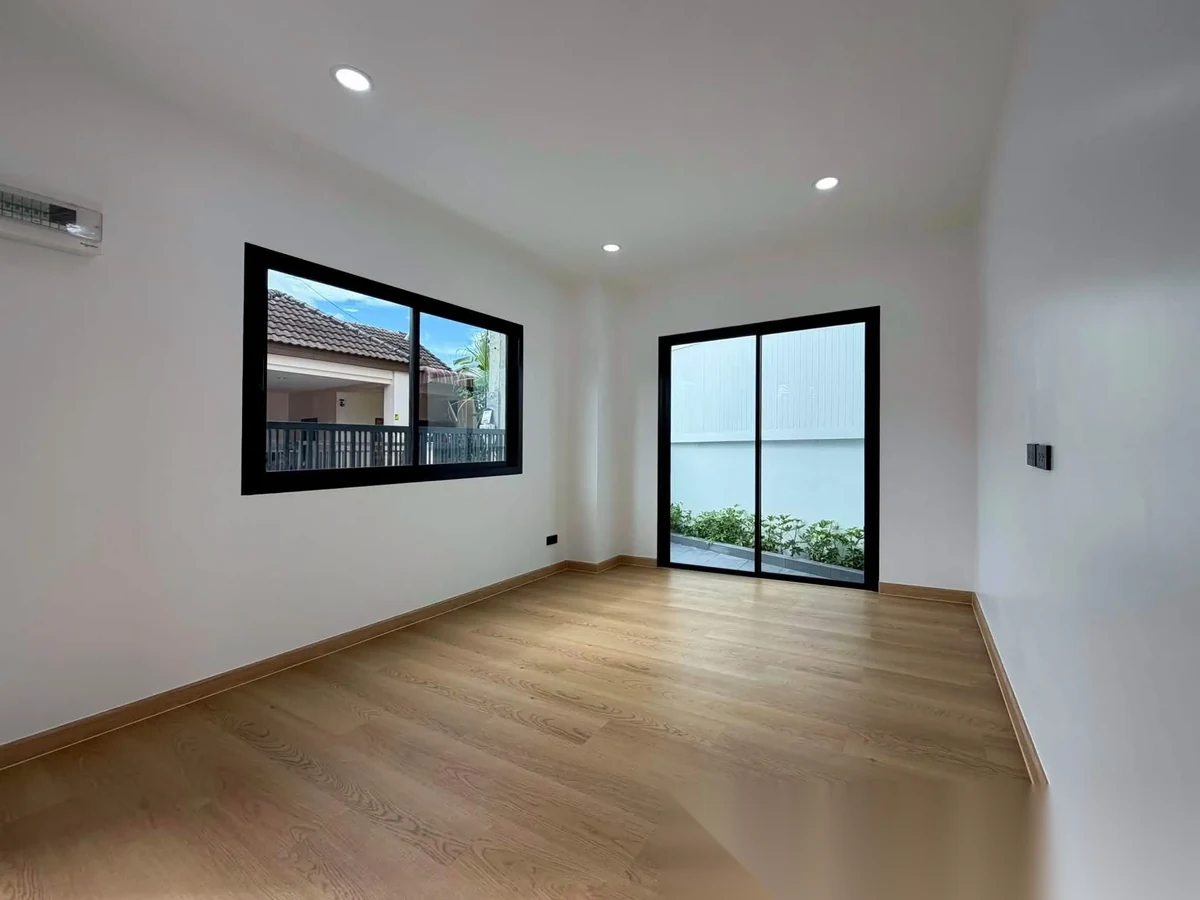 2 Bedroom House for sale — photo 4