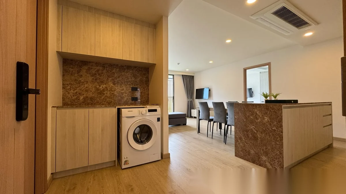 2 Bedroom Apartment for sale at The Ozone Condominium complex · Choeng Thale · Pool Access — photo 10