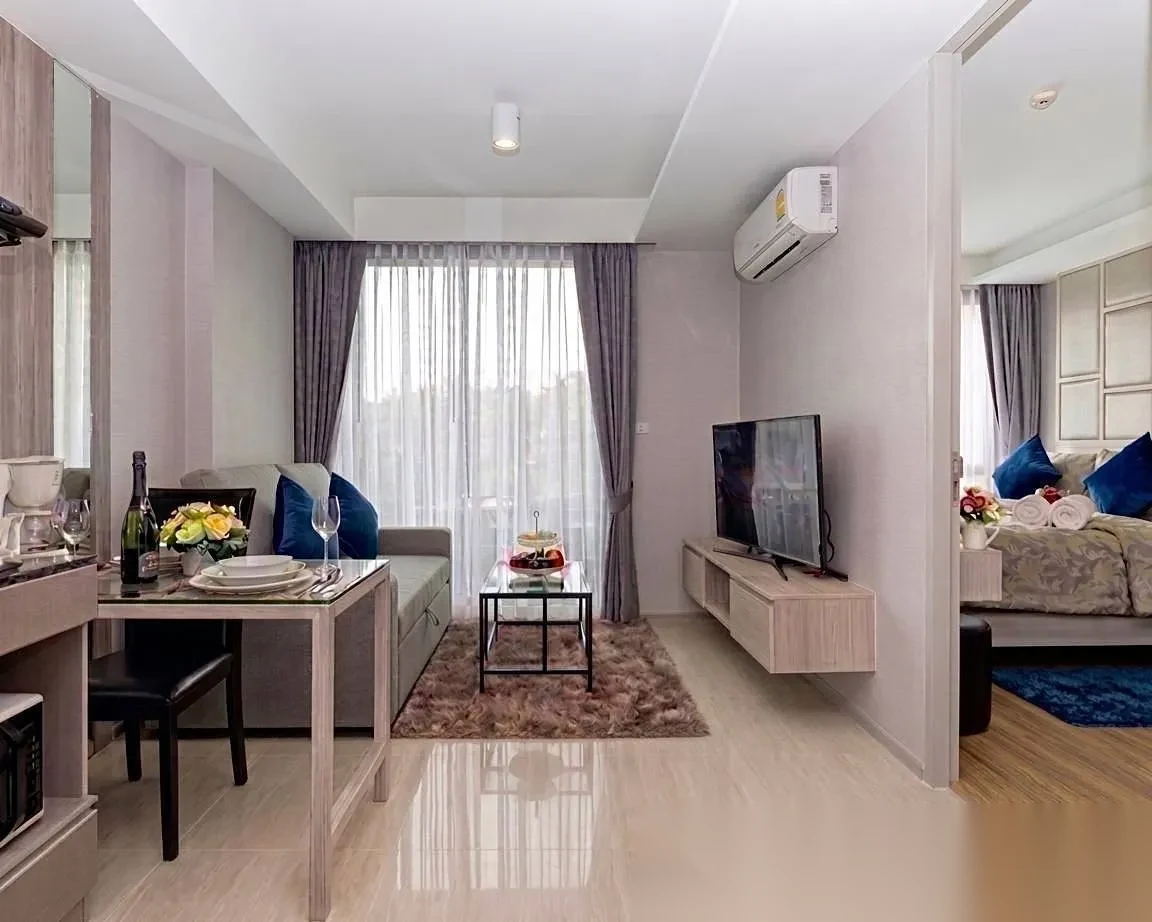 Апартаменты 1BR в ЖК 6th Avenue Surin · Чернг Тале / Bang Tao · Выход к бассейну — фото 2