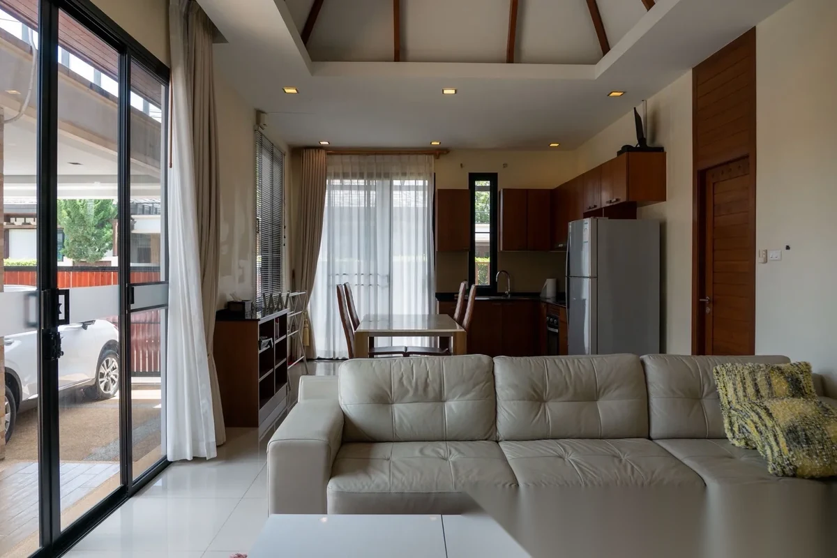 Вилла 3BR в комплексе Rawai VIP Villas & Kids Park · Раваи · Вид на бассейн — фото 6