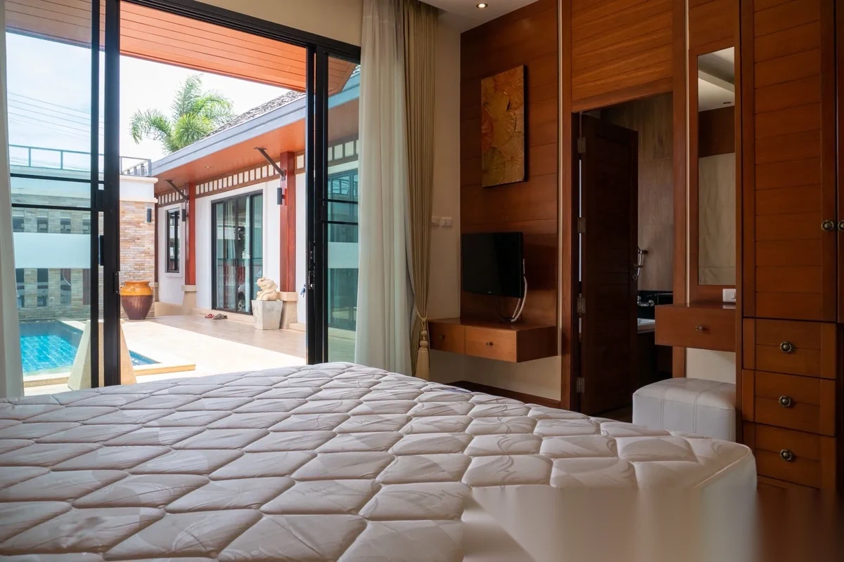 Вилла 3BR в комплексе Rawai VIP Villas & Kids Park · Раваи · Вид на бассейн — фото 20