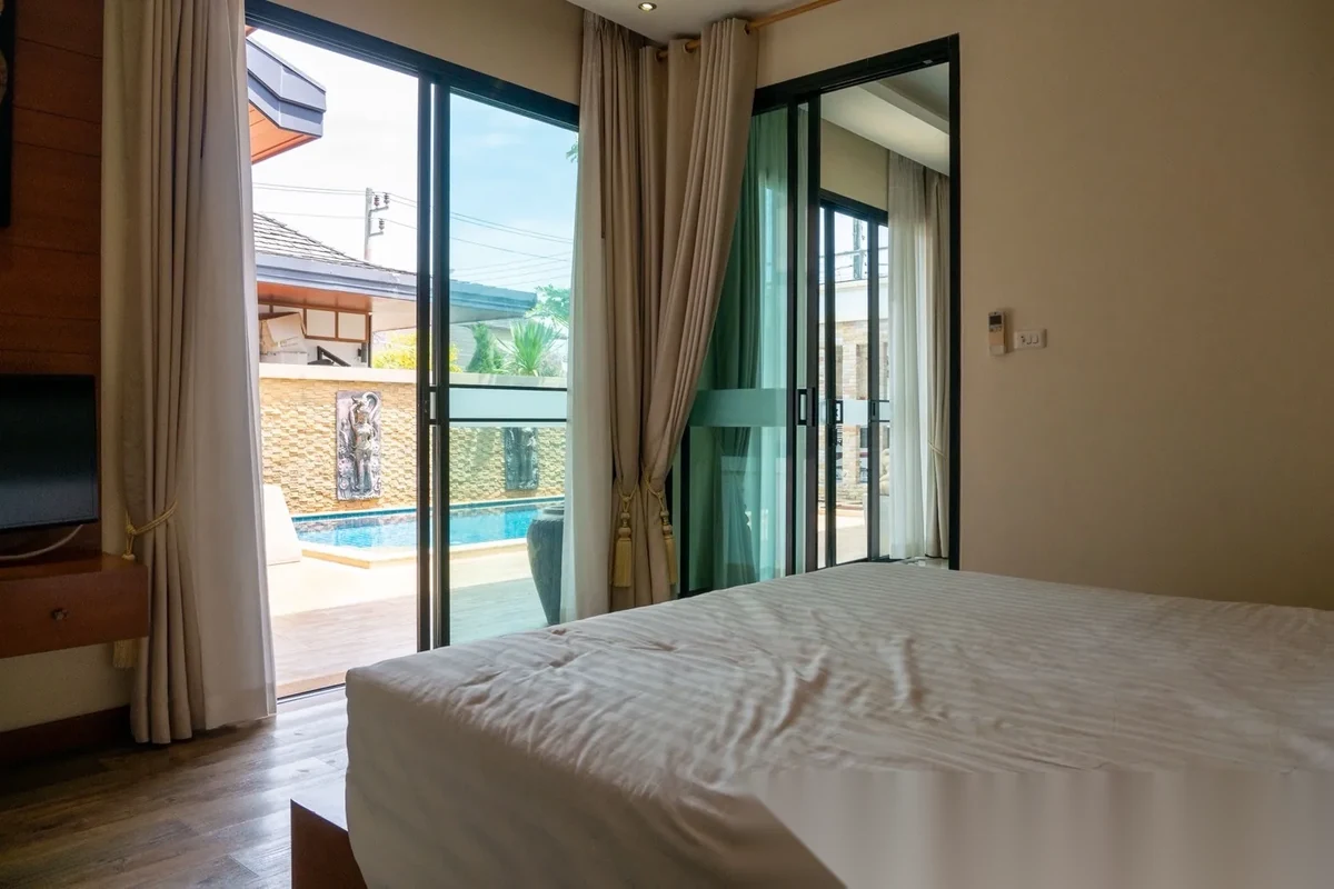 Вилла 3BR в комплексе Rawai VIP Villas & Kids Park · Раваи · Вид на бассейн — фото 23