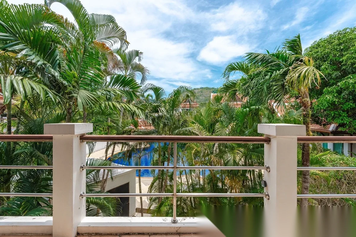 3 Bedroom Villa for sale at Samakee Village complex · Rawai · Pool Access — photo 6