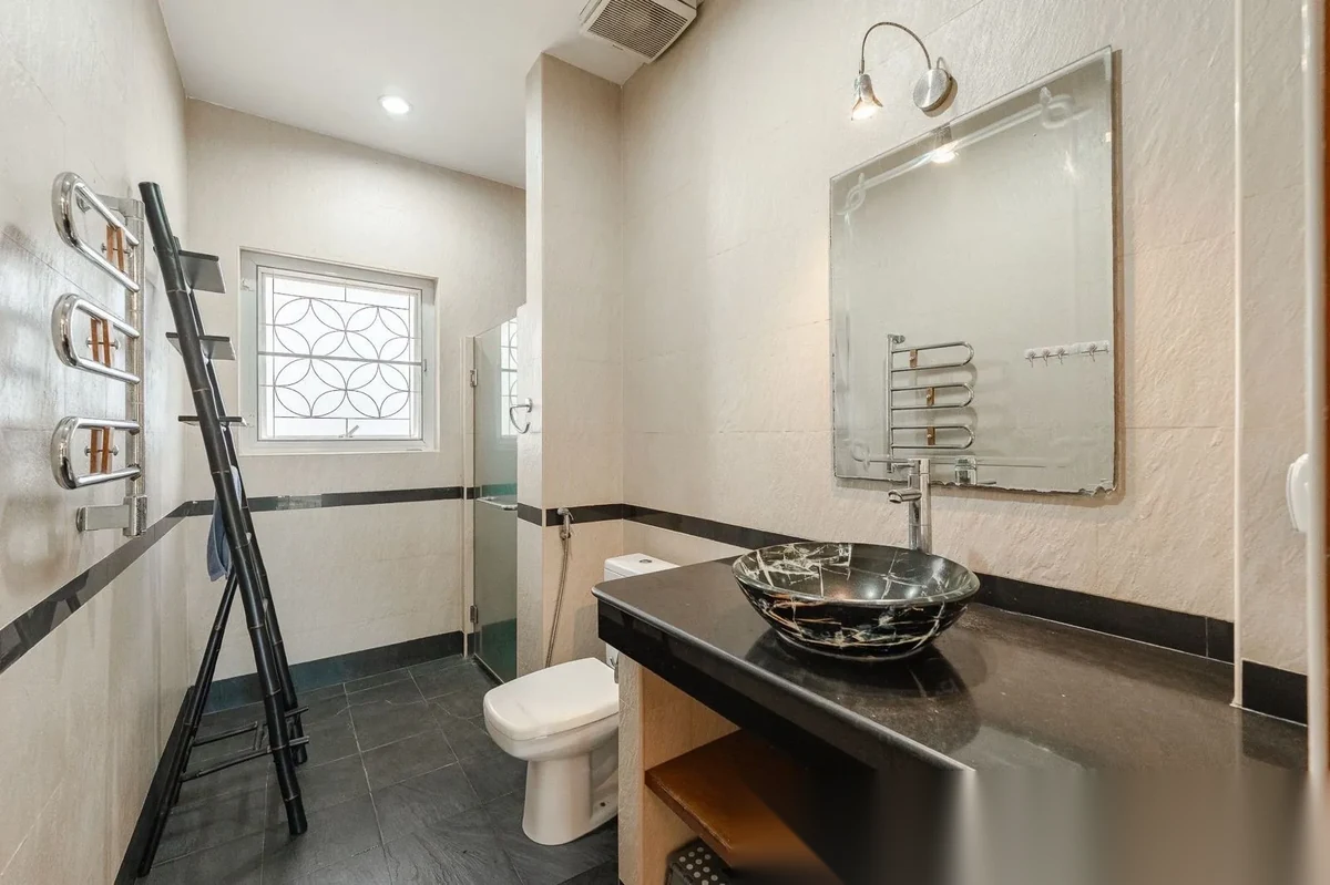 3 Bedroom Villa for sale at Samakee Village complex · Rawai · Pool Access — photo 16