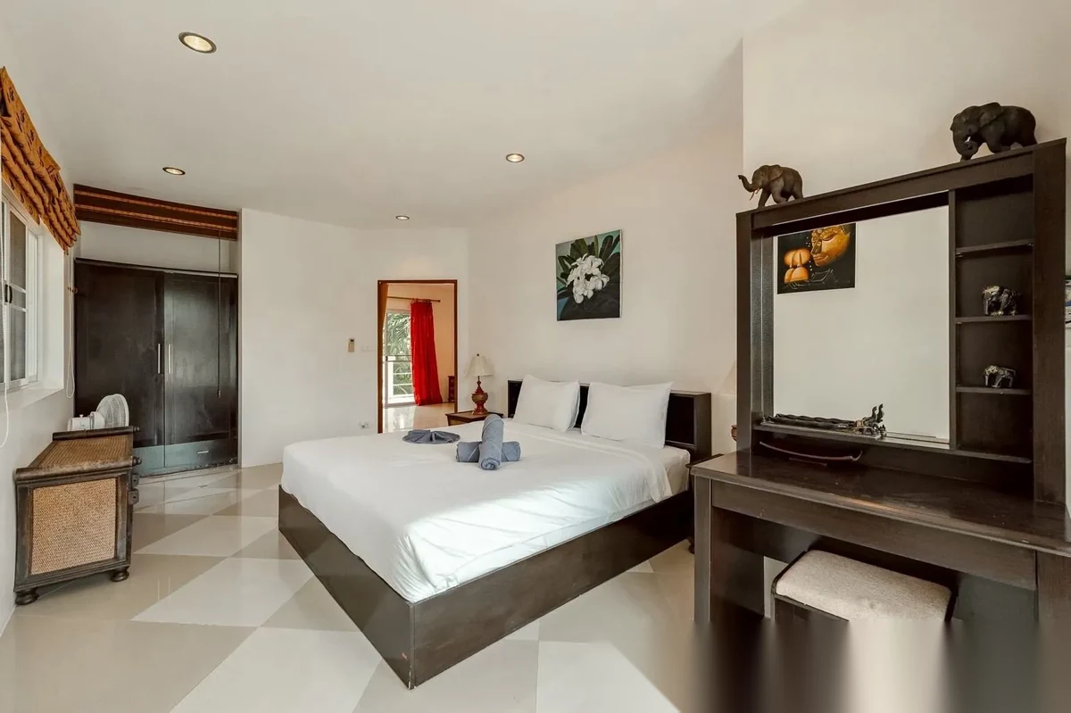 3 Bedroom Villa for sale at Samakee Village complex · Rawai · Pool Access — photo 20