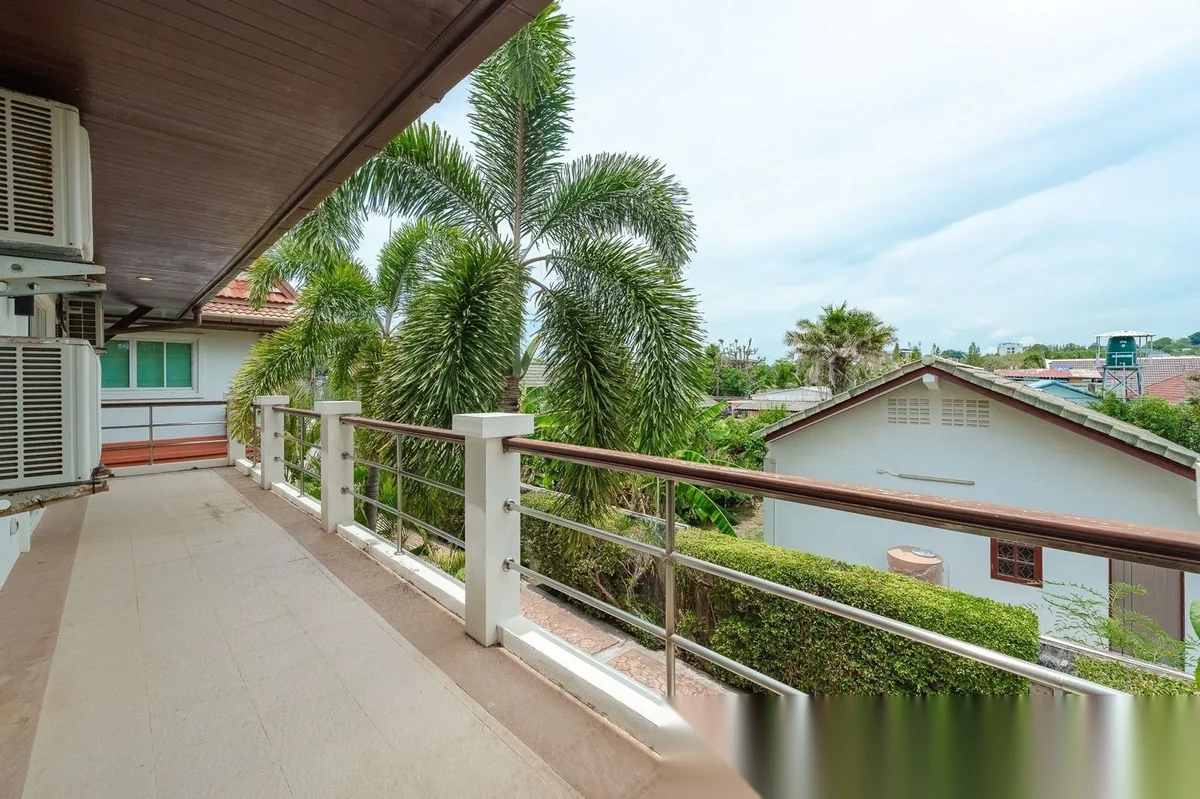 3 Bedroom Villa for sale at Samakee Village complex · Rawai · Pool Access — photo 32