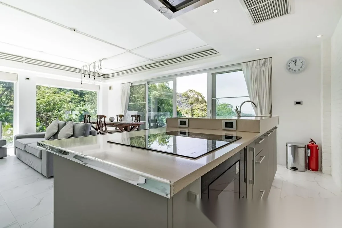 2 Bedroom Apartment for sale at Kata Ocean View complex · Karon · Sea View — photo 9