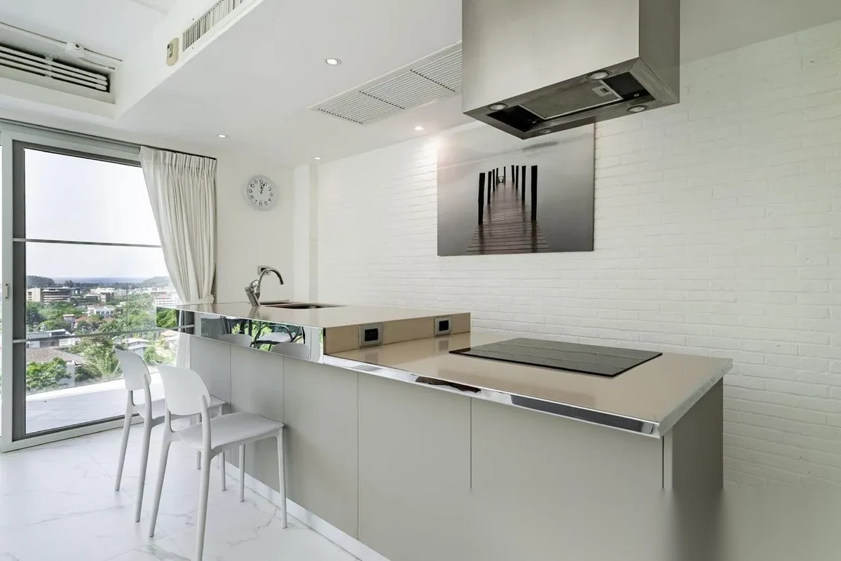 2 Bedroom Apartment for sale at Kata Ocean View complex · Karon · Sea View — photo 12
