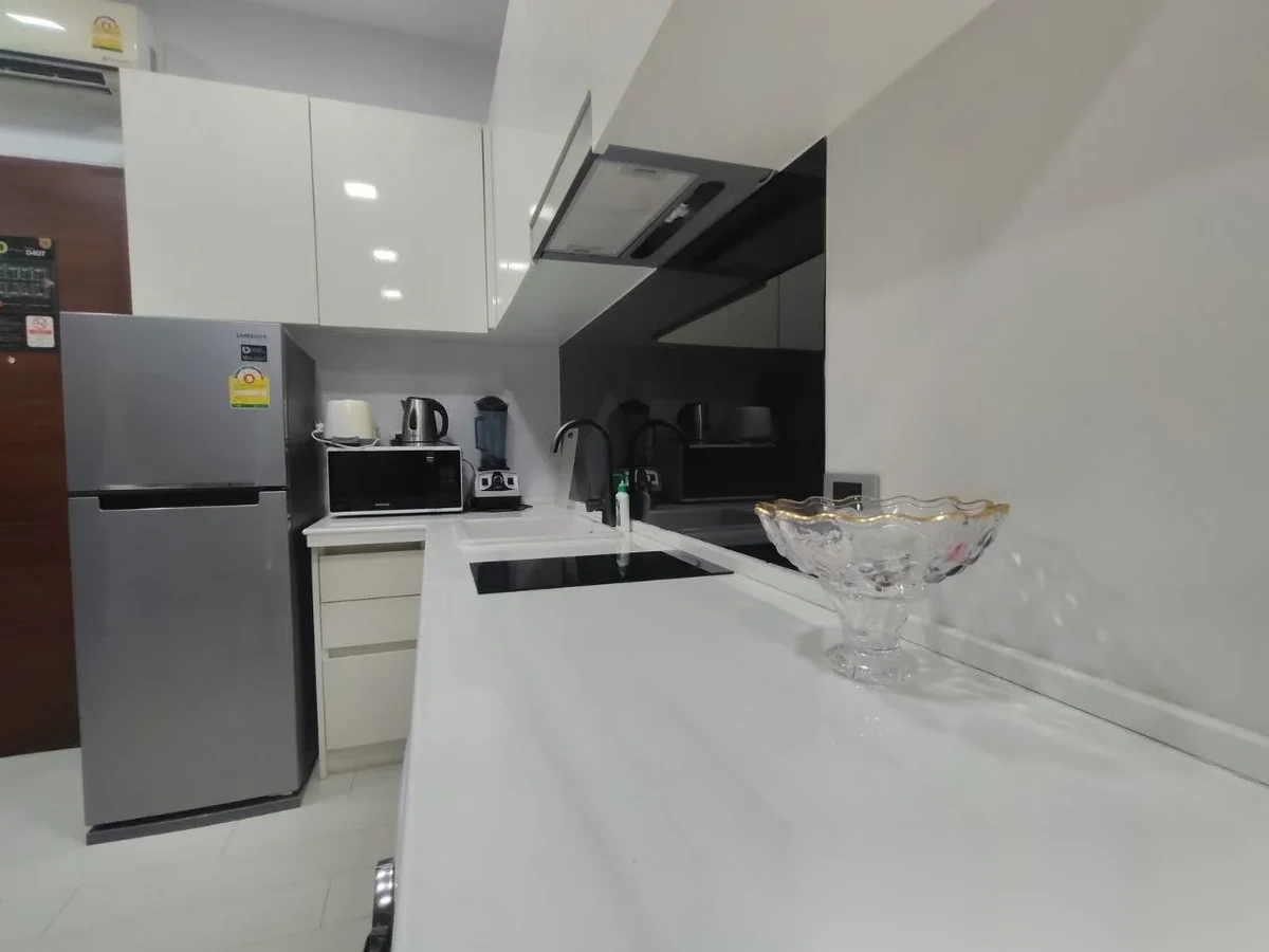 1 Bedroom Apartment for rent at Utopia Naiharn complex · Rawai — photo 8