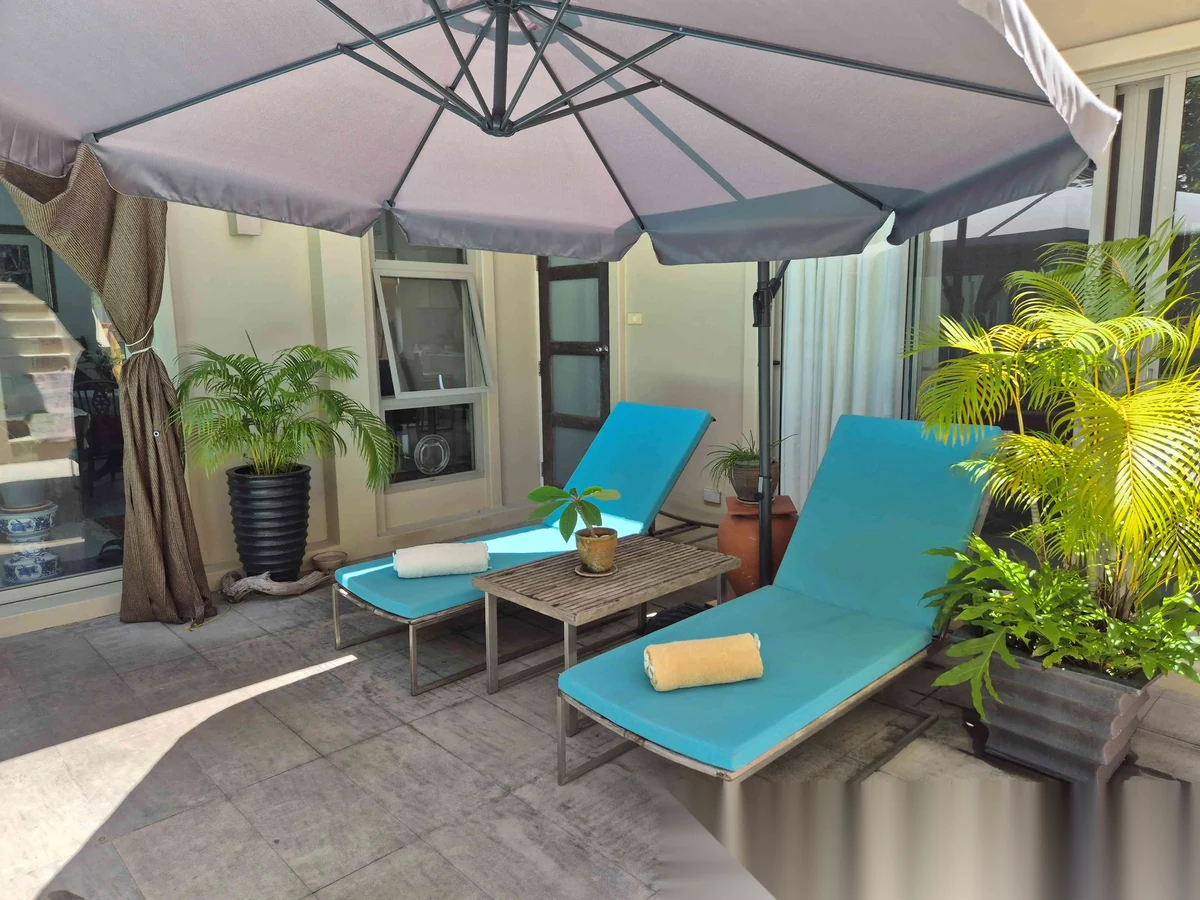 3 Bedroom Villa for sale · Pool View — photo 2