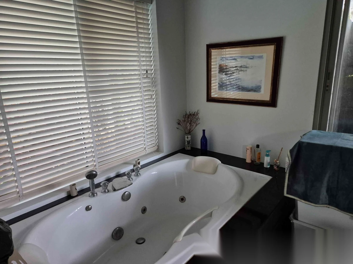 3 Bedroom Villa for sale · Pool View — photo 9