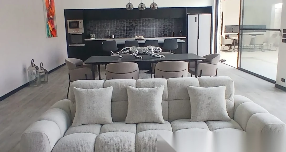 3 Bedroom Villa for sale · Pool View