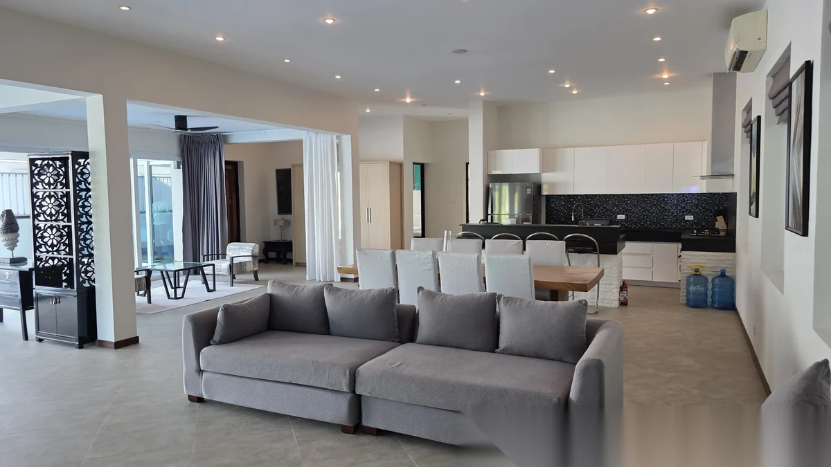 3 Bedroom Villa for rent at 3BR Private Pool Villa Near UWC Phuket & Mission Hills complex · Pa Khlok — photo 3