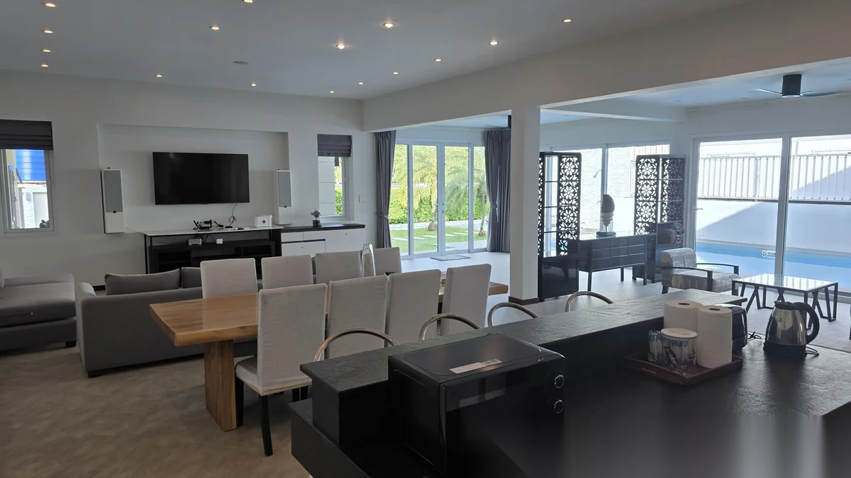 3 Bedroom Villa for rent at 3BR Private Pool Villa Near UWC Phuket & Mission Hills complex · Pa Khlok — photo 5