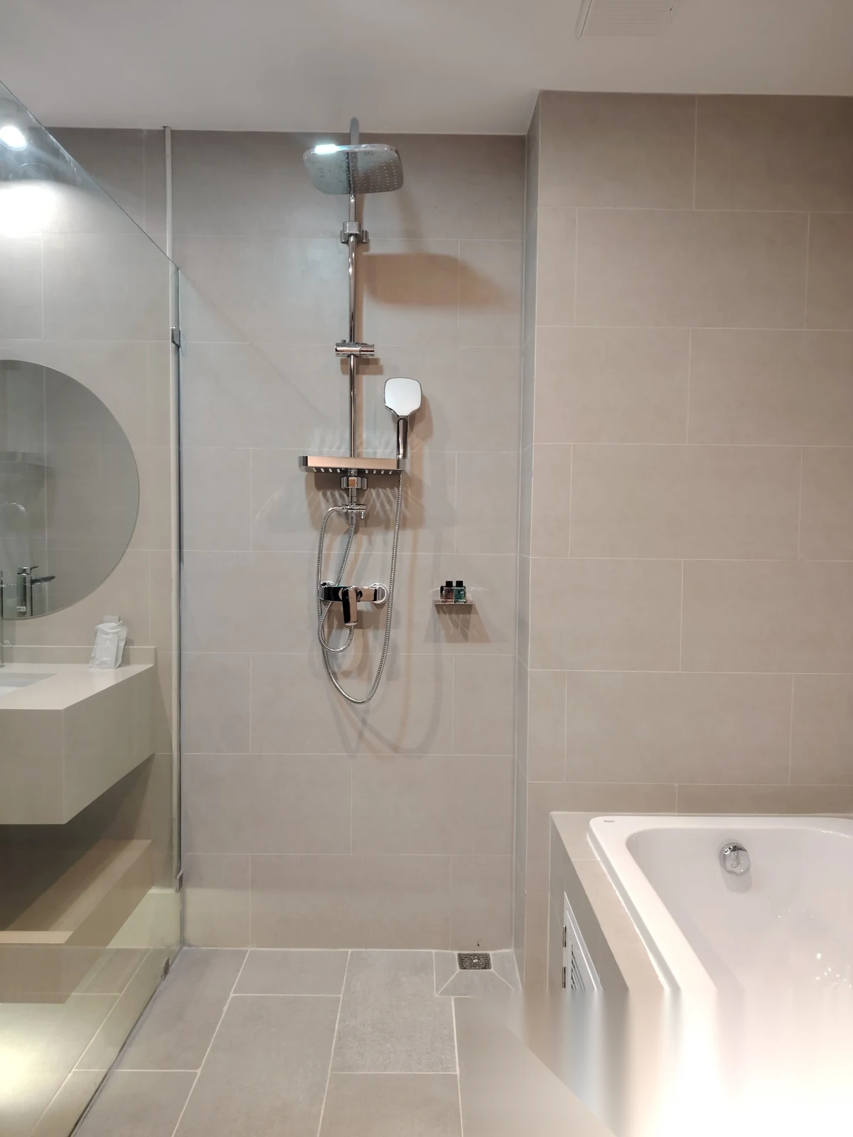 Studio Apartment for sale at Utopia Dream Max complex · Rawai · Pool View — photo 15