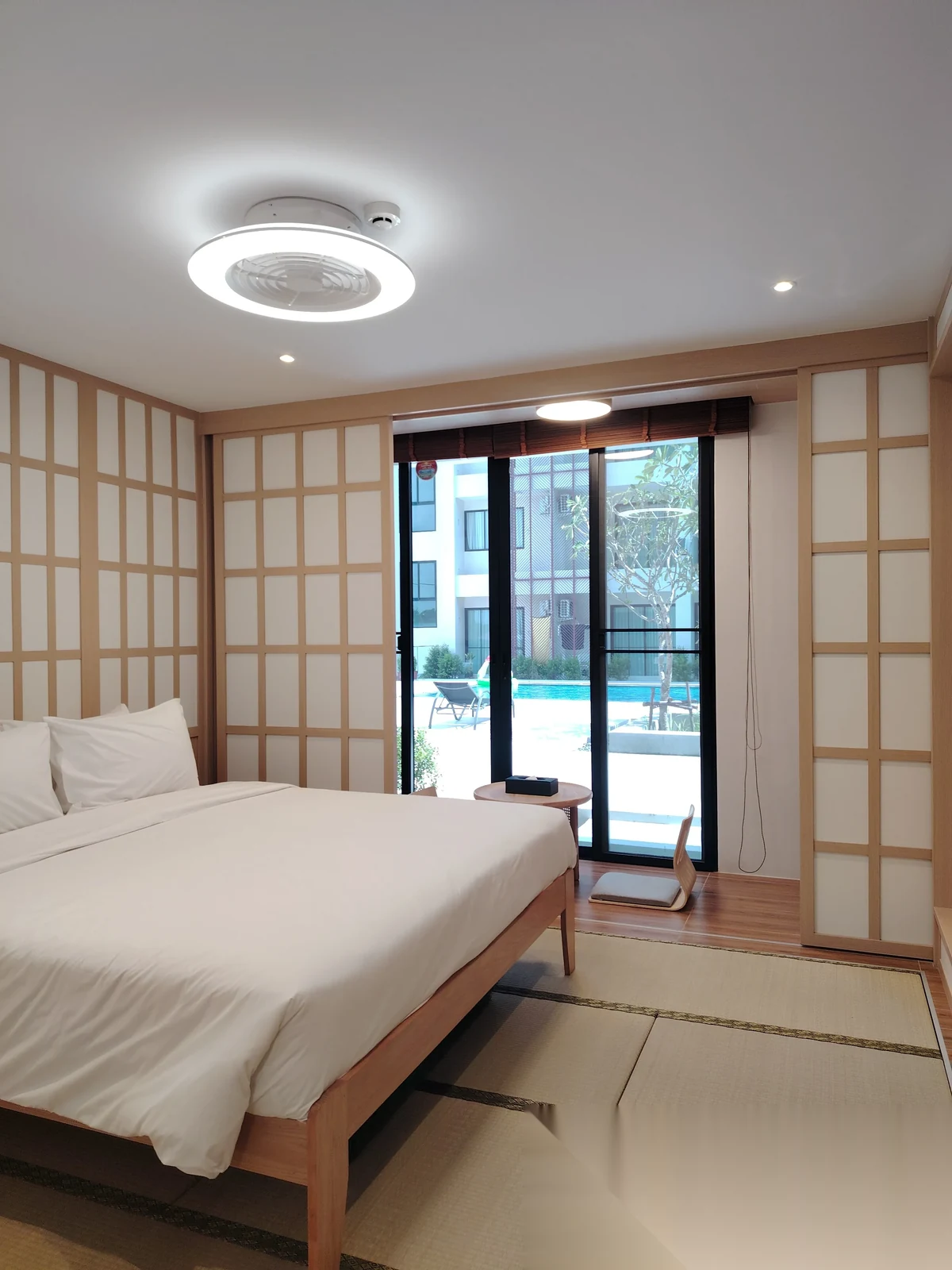 Studio Apartment for sale at Utopia Dream Max complex · Rawai · Pool View — photo 2