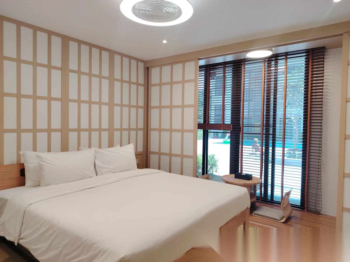Studio Apartment for sale at Utopia Dream Max complex · Rawai · Pool View — photo 5