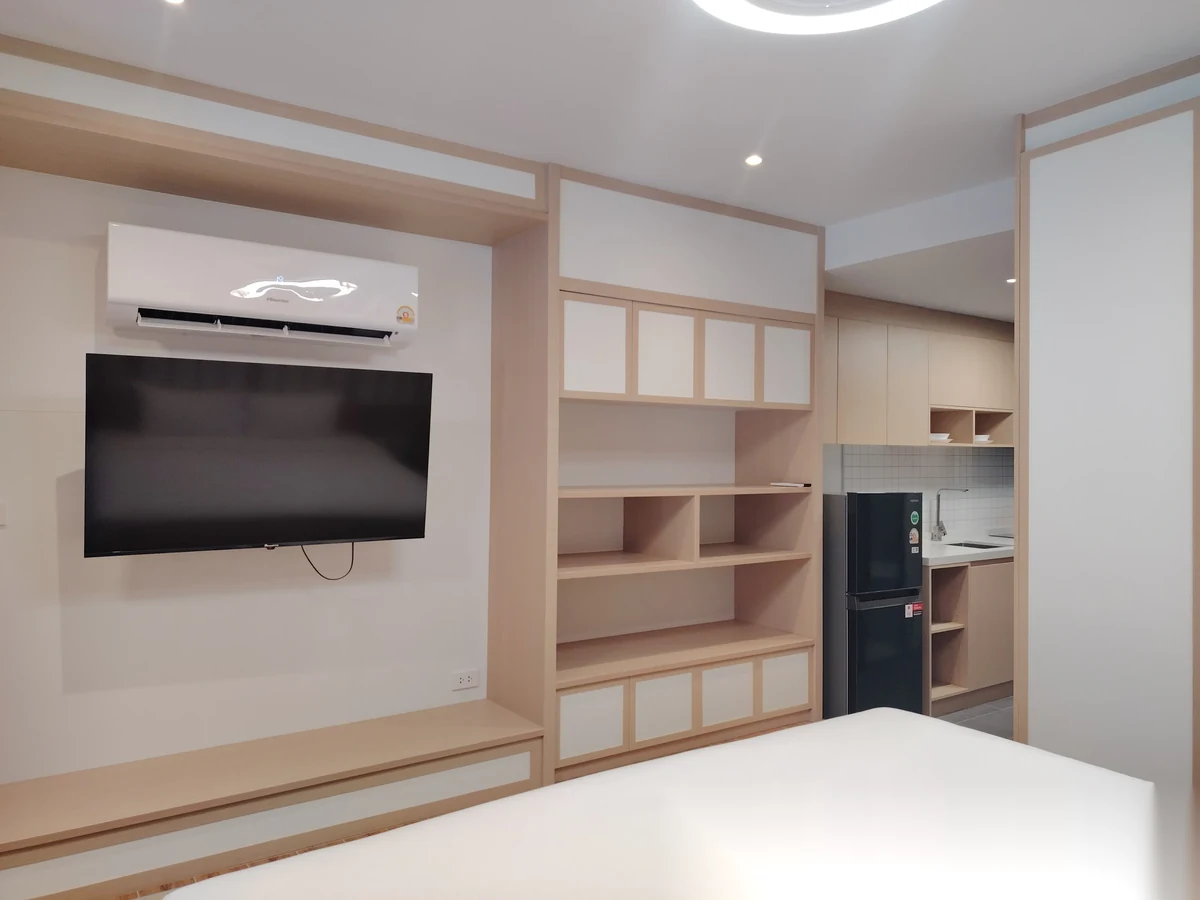 Studio Apartment for sale at Utopia Dream Max complex · Rawai · Pool View — photo 8
