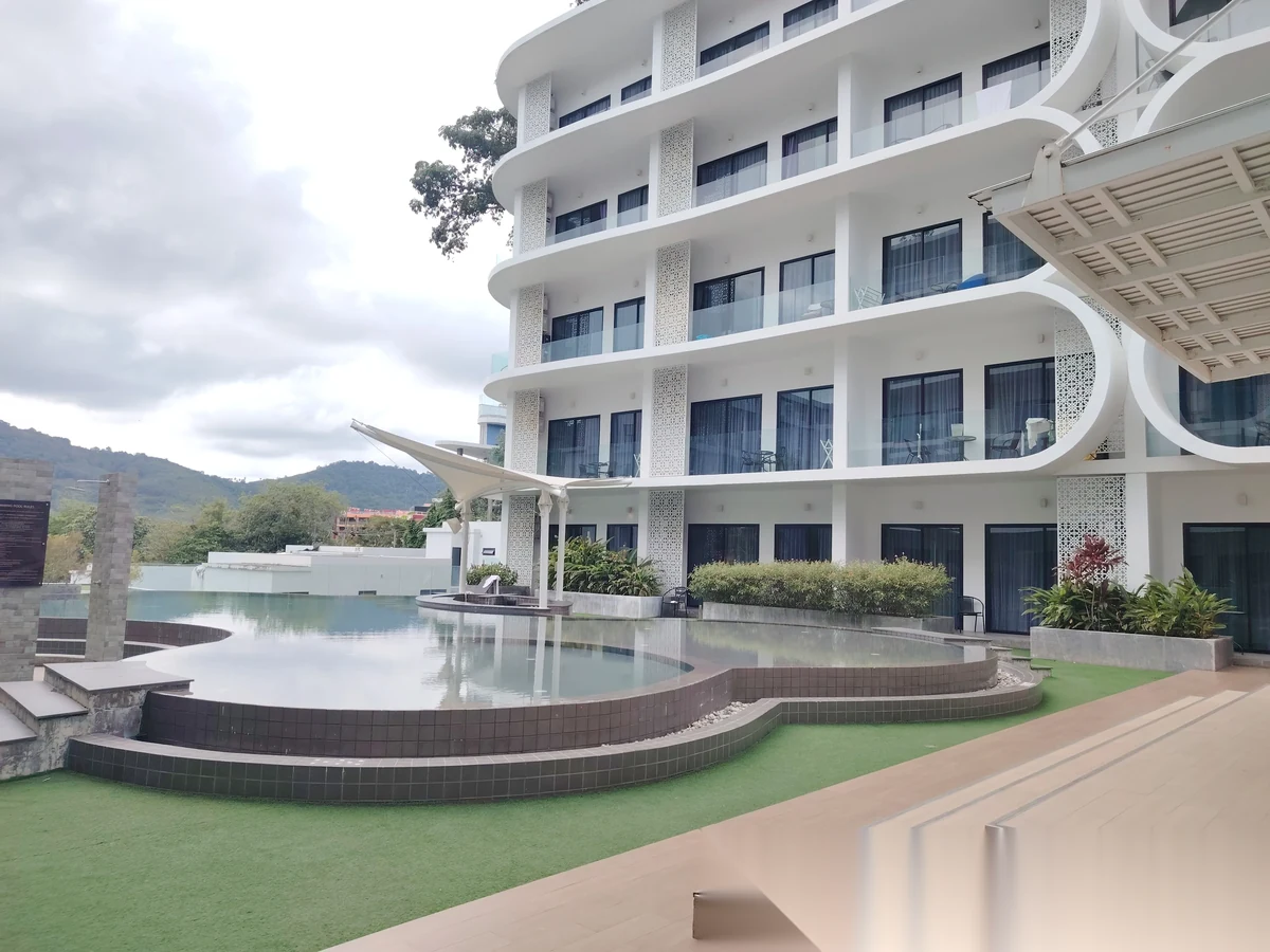 Studio Apartment for sale at Utopia Dream Max complex · Rawai · Pool View — photo 29