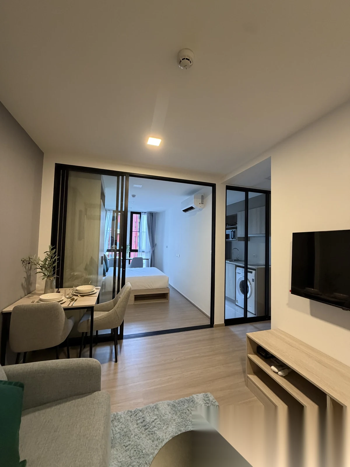 Studio Apartment for rent at THE BASE Bukit complex · Wichit · Pool View — photo 7