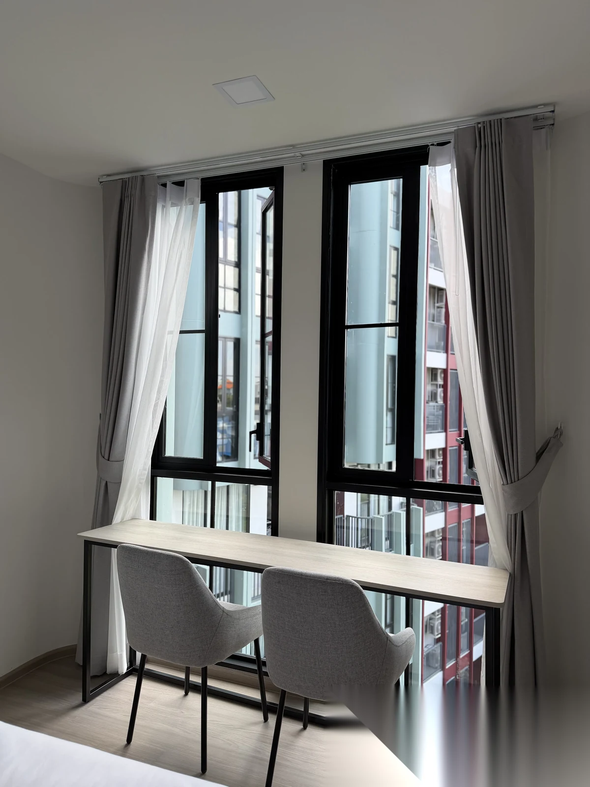 Studio Apartment for rent at THE BASE Bukit complex · Wichit · Pool View — photo 8