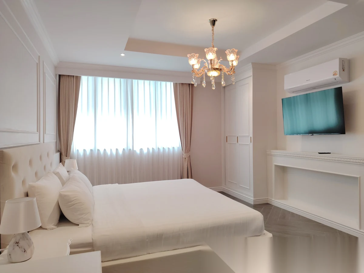 Studio Apartment for sale at Utopia Dream Max complex · Rawai · Pool View — photo 3