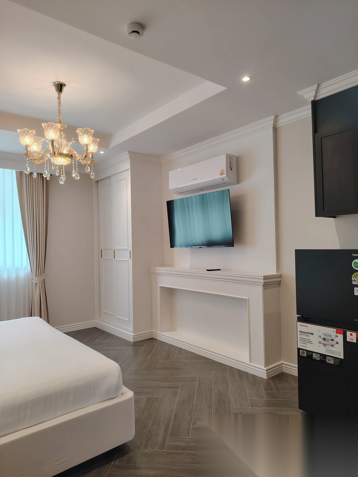 Studio Apartment for sale at Utopia Dream Max complex · Rawai · Pool View — photo 4