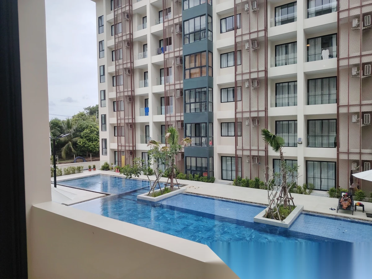 Studio Apartment for sale at Utopia Dream Max complex · Rawai · Pool View — photo 10
