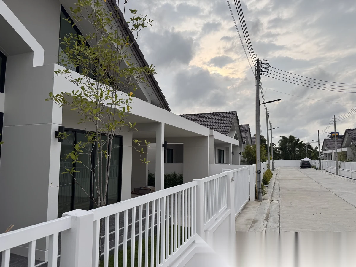 3 Bedroom House for sale at Aiyada Cozy complex · Si Sunthon — photo 9