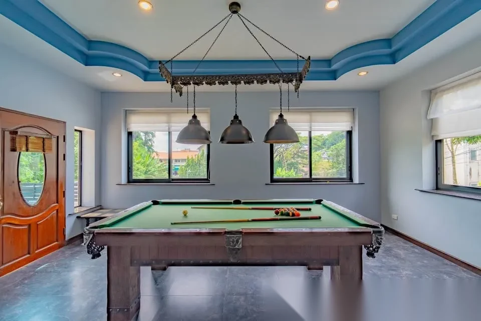 5 Bedroom House for rent at Spacious Private Pool House in Kathu complex · Kathu · Pool Access — photo 7