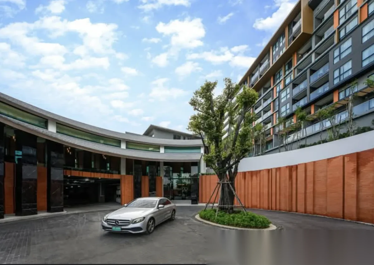 Апартаменты 1BR в ЖК The Panora Phuket by Mida Grande Resort Condominiums · Чернг Тале / Bang Tao · Выход к бассейну — фото 10