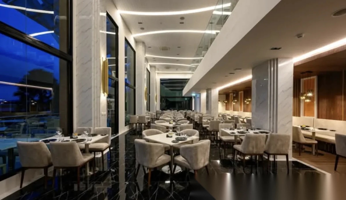 Апартаменты 1BR в ЖК The Panora Phuket by Mida Grande Resort Condominiums · Чернг Тале / Bang Tao · Выход к бассейну — фото 12