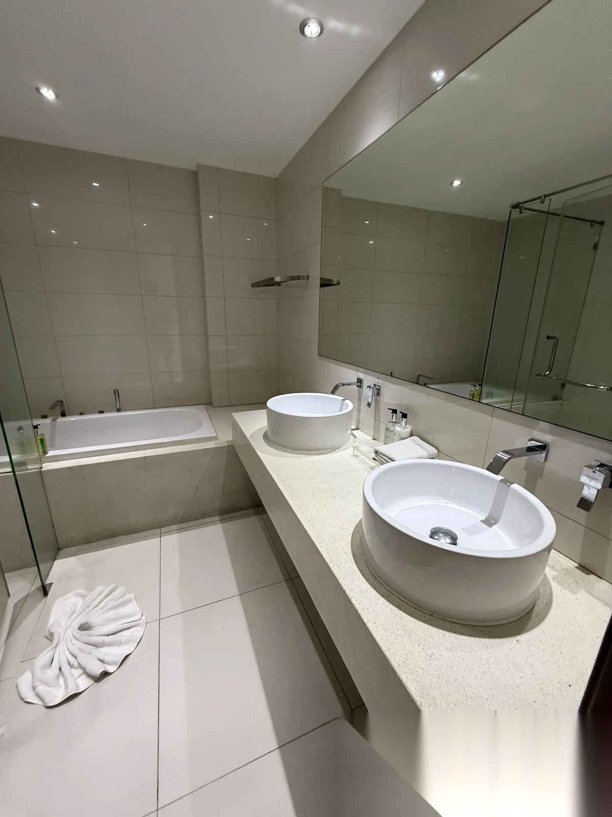 2 Bedroom Apartment for rent at The View Luxury Condominium complex · Karon · Sea View — photo 7