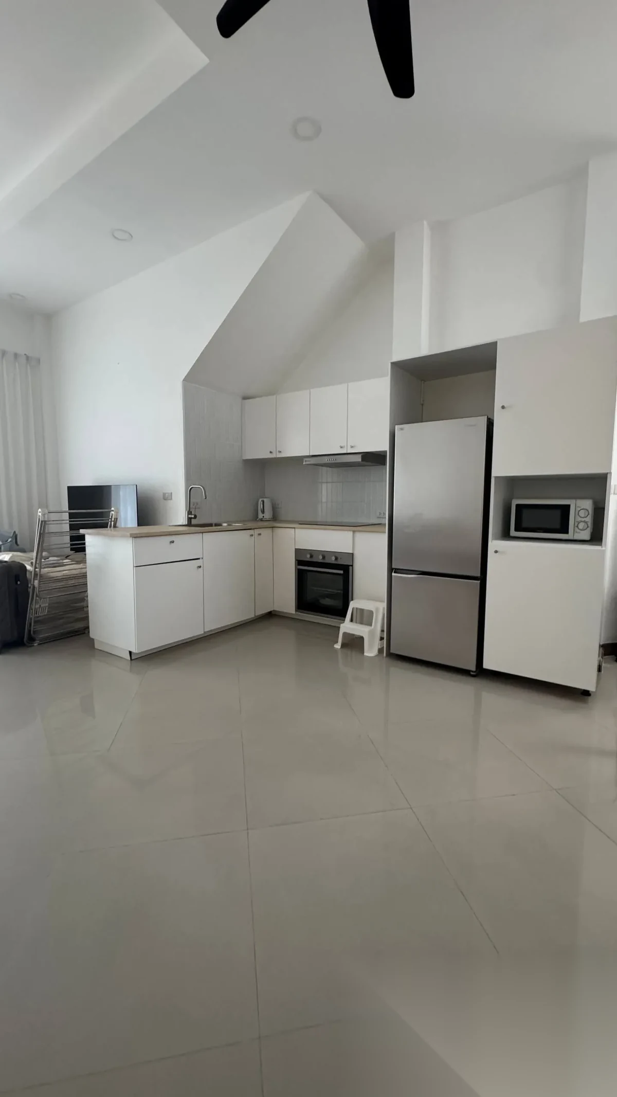 3 Bedroom House for rent at Saiyuan Med Village complex · Rawai · Pool Access — photo 5
