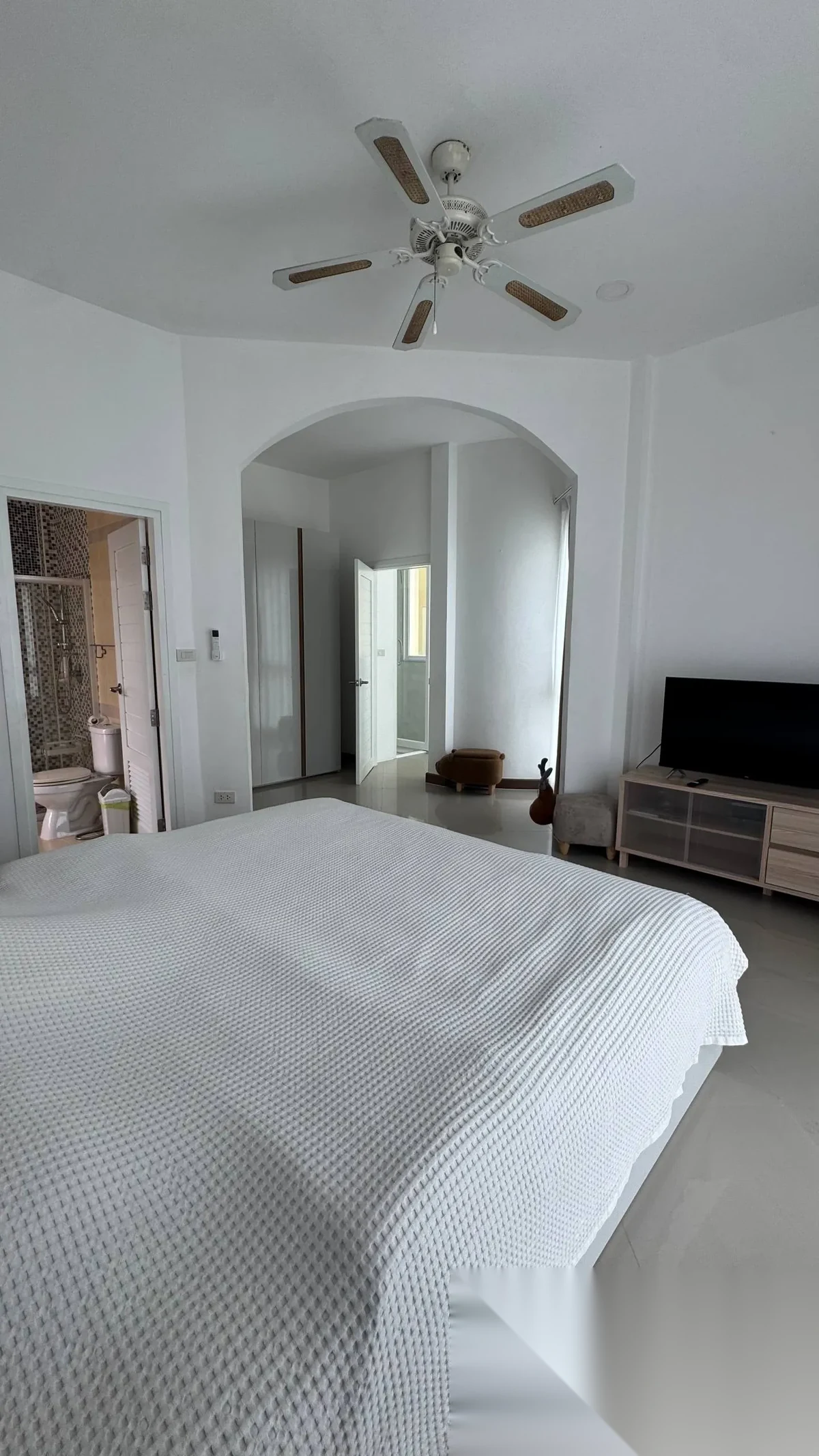 3 Bedroom House for rent at Saiyuan Med Village complex · Rawai · Pool Access — photo 12