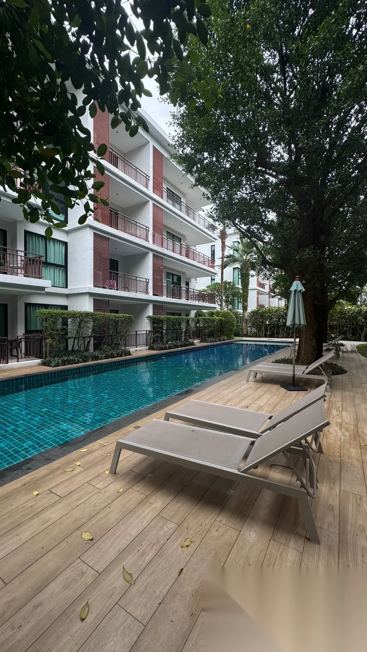 Апартаменты 1BR в ЖК The Title Rawai Phase 3 West Wing · Раваи · Выход к бассейну — фото 4