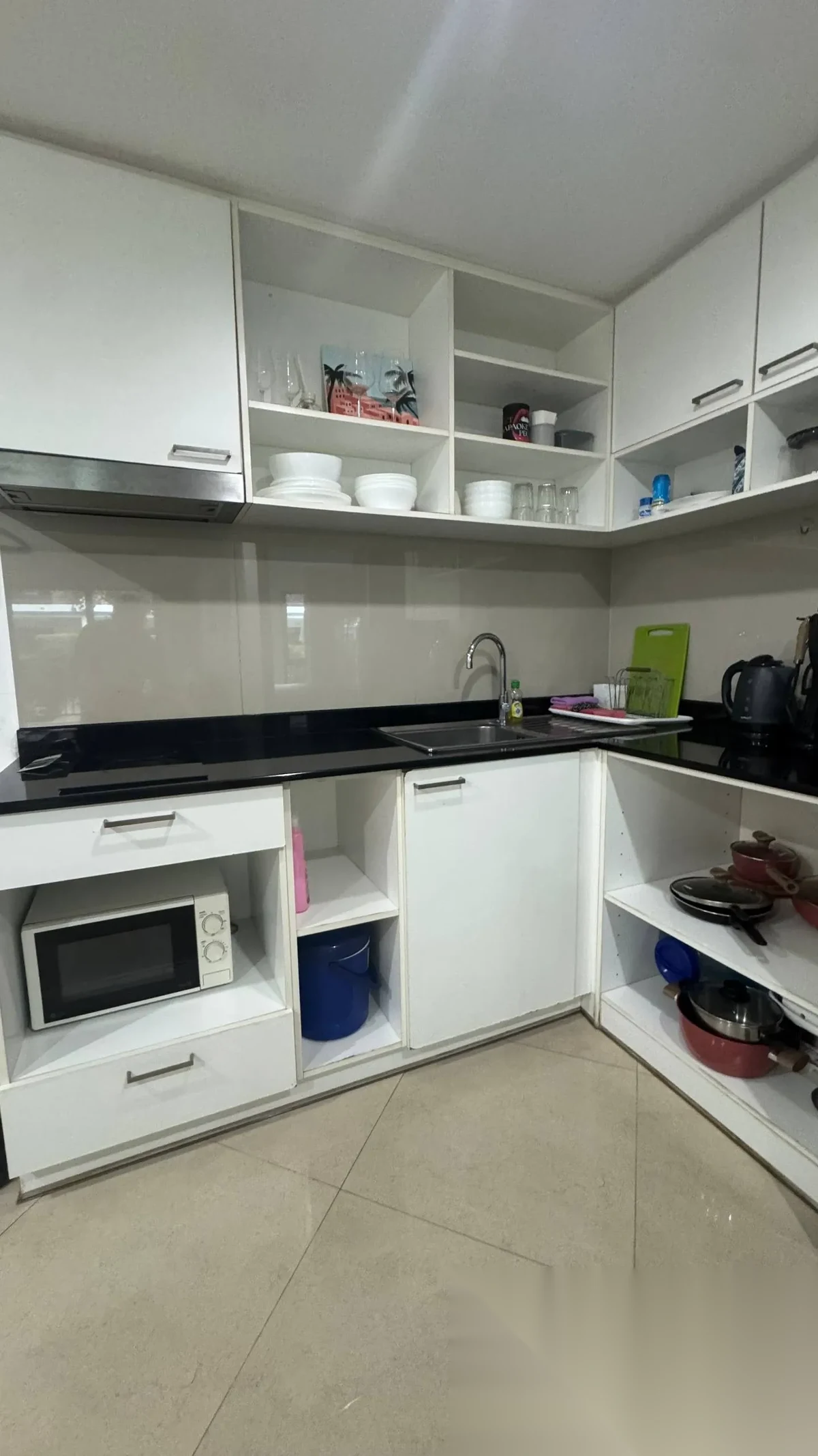 Апартаменты 1BR в ЖК The Title Rawai Phase 3 West Wing · Раваи · Выход к бассейну — фото 6