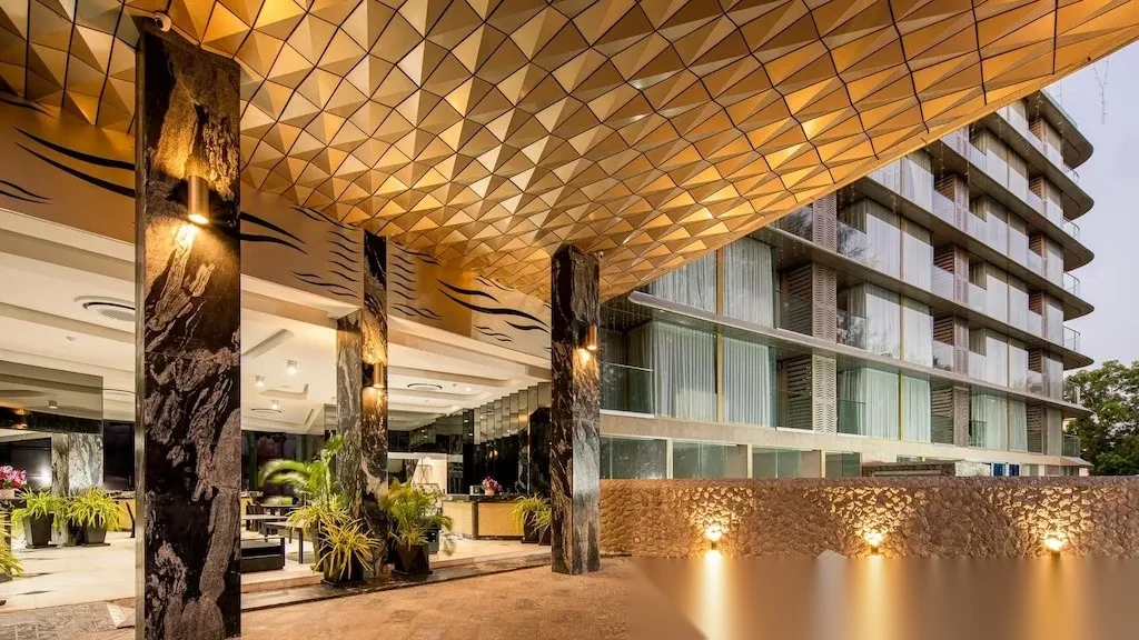 Апартаменты 2BR в ЖК Andaman Riviera · Чернг Тале / Bang Tao · Вид на бассейн — фото 10