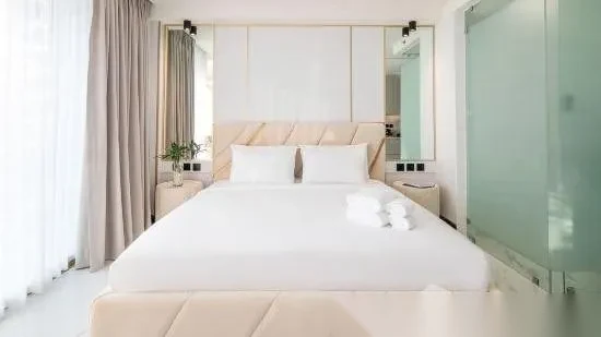 Апартаменты 2BR в ЖК Andaman Riviera · Чернг Тале / Bang Tao · Вид на бассейн — фото 12