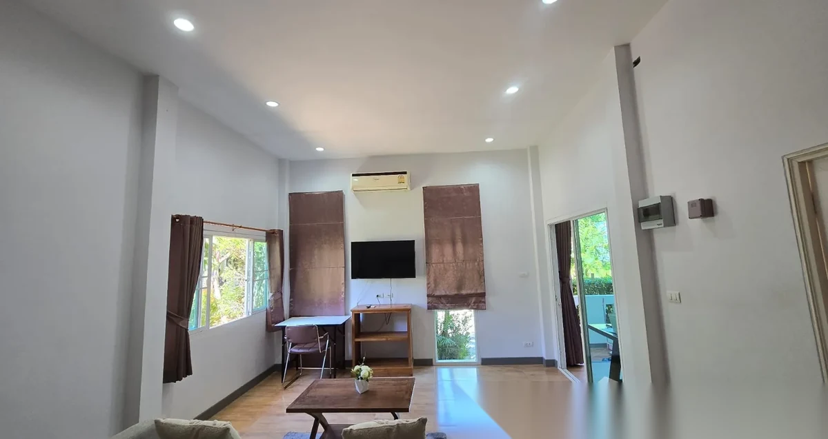 1 Bedroom House for rent at Yanui beach 1bedroom shared pool complex · Rawai · Pool Access