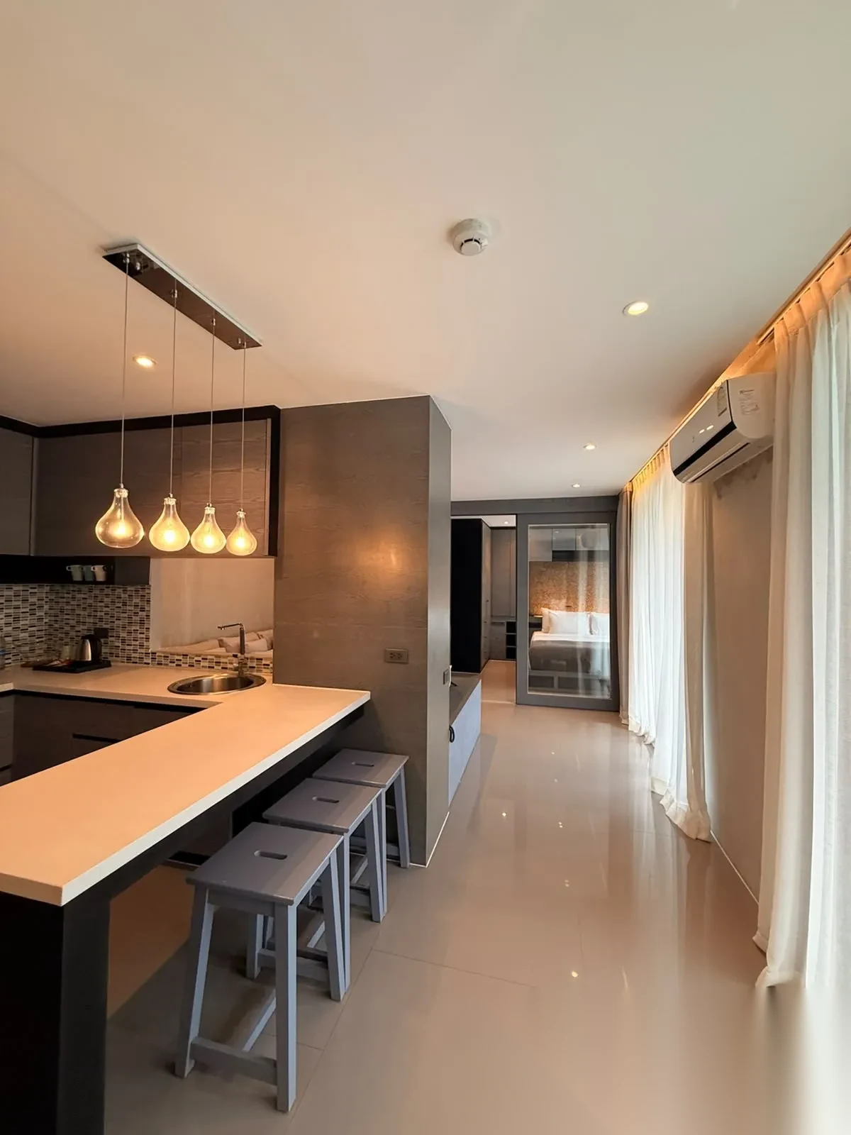 2 Bedroom Apartment for rent at CITYGATE complex · Kamala · Pool View — photo 11