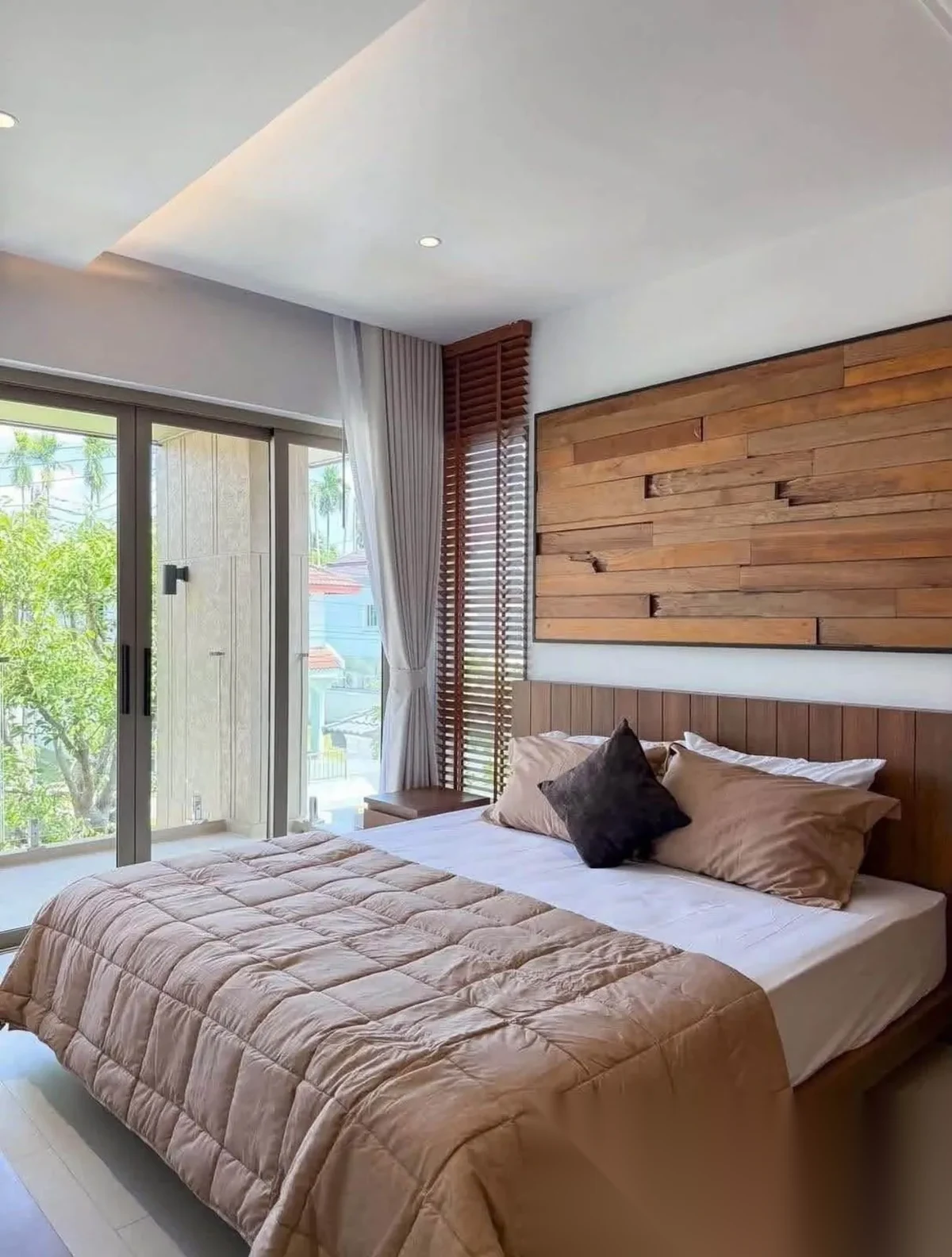 Вилла 4BR в комплексе Phuket Country Home Village · Чалонг · Вид на озеро — фото 23