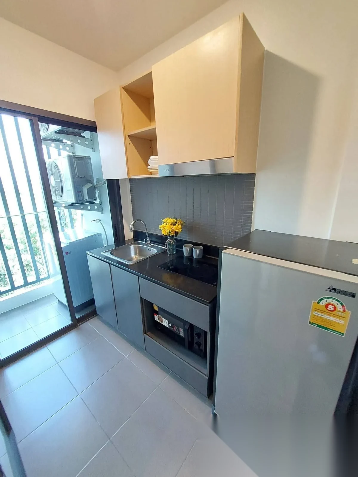 1 Bedroom Apartment for rent at Hill Myna Condotel complex · Choeng Thale · Garden View — photo 6