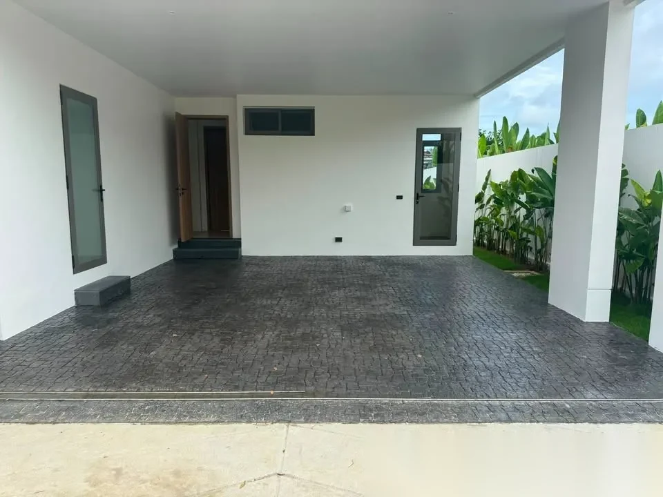 4 Bedroom Villa for rent at The Ozone Campus Villa complex · Thep Krasattri · Pool View — photo 4