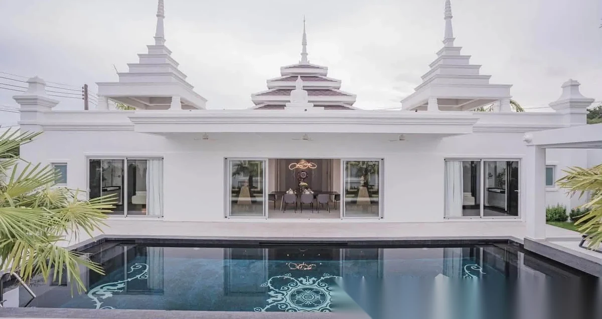 6 Bedroom Villa for rent at luxury villa complex · Rawai