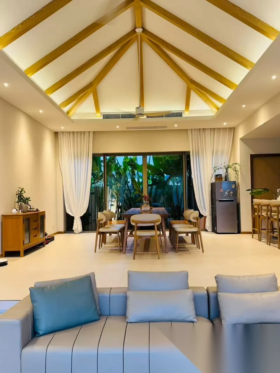4 Bedroom Villa for rent at Trichada Breeze complex · Choeng Thale — photo 10