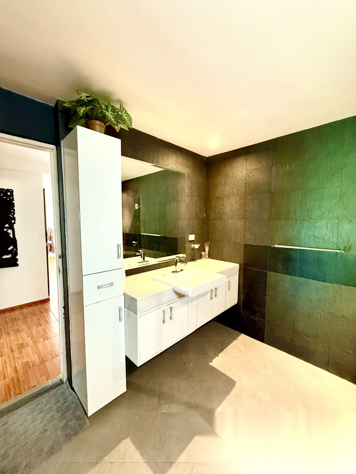 Апартаменты 3BR в ЖК Kata Ocean View · Карон · Вид на море — фото 10